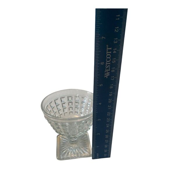 Set of 4 Imperial Monticello Waffle Crystal Glass Sherbets w Square Base - Picture 7 of 8